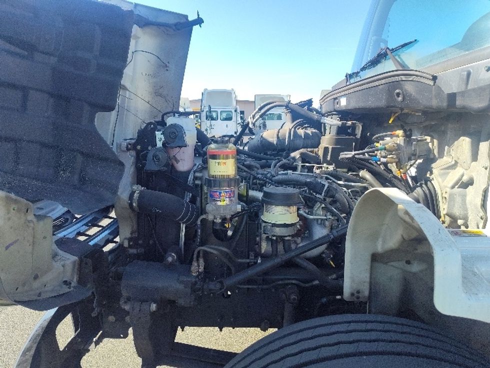 2020 Hino Conventional Type Truck Single Cab photo 17