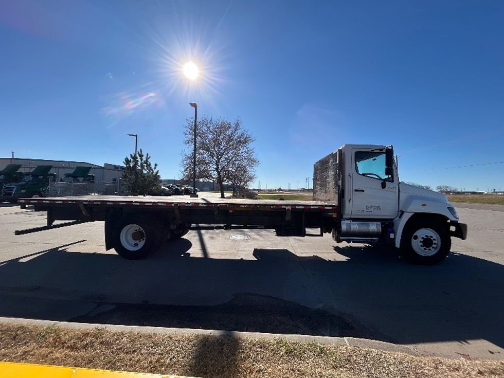 Flatbed Truck-Light and Medium Duty Trucks-Hino-2020-268-Wichita-KS-32,254\n\t\tmiles-$ 63,250 - Image 10
