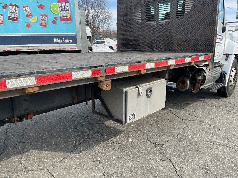 Flatbed Truck-Light and Medium Duty Trucks-Hino-2020-338-Chicopee-MA-166,670\n\t\tmiles-$ 39,250 - Image 25