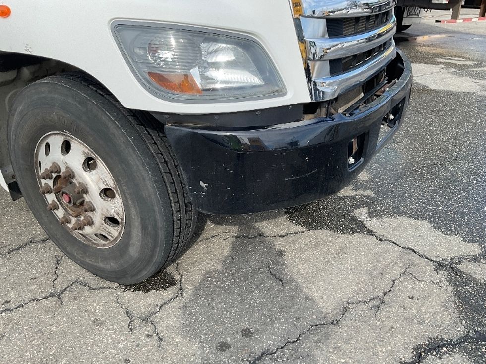 Flatbed Truck-Light and Medium Duty Trucks-Hino-2020-338-Chicopee-MA-166,670\n\t\tmiles-$ 39,250 - Image 26