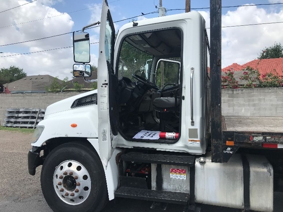 Flatbed Truck-Light and Medium Duty Trucks-Hino-2020-338-Houston-TX-134,839\n\t\tmiles-$ 55,000 - Image 16