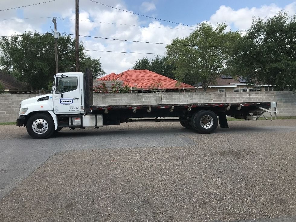 Flatbed Truck-Light and Medium Duty Trucks-Hino-2020-338-Houston-TX-134,839\n\t\tmiles-$ 55,000 - Image 4