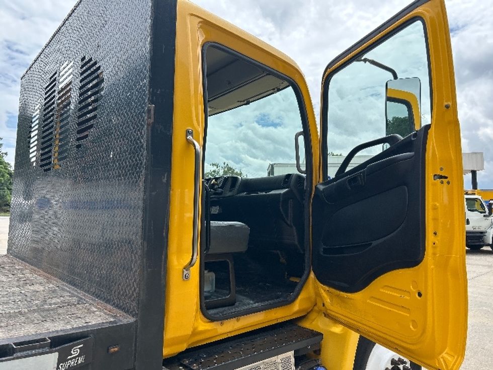 Flatbed Truck-Light and Medium Duty Trucks-Hino-2020-338-Kennesaw-GA-145,689\n\t\tmiles-$ 52,500 - Image 16