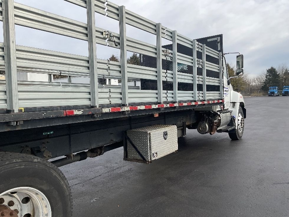 Flatbed Truck-Light and Medium Duty Trucks-Hino-2020-338-Lancaster-PA-146,436\n\t\tmiles-$ 47,000 - Image 14