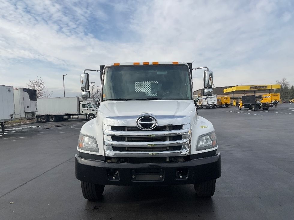 Flatbed Truck-Light and Medium Duty Trucks-Hino-2020-338-Lancaster-PA-146,436\n\t\tmiles-$ 47,000 - Image 2