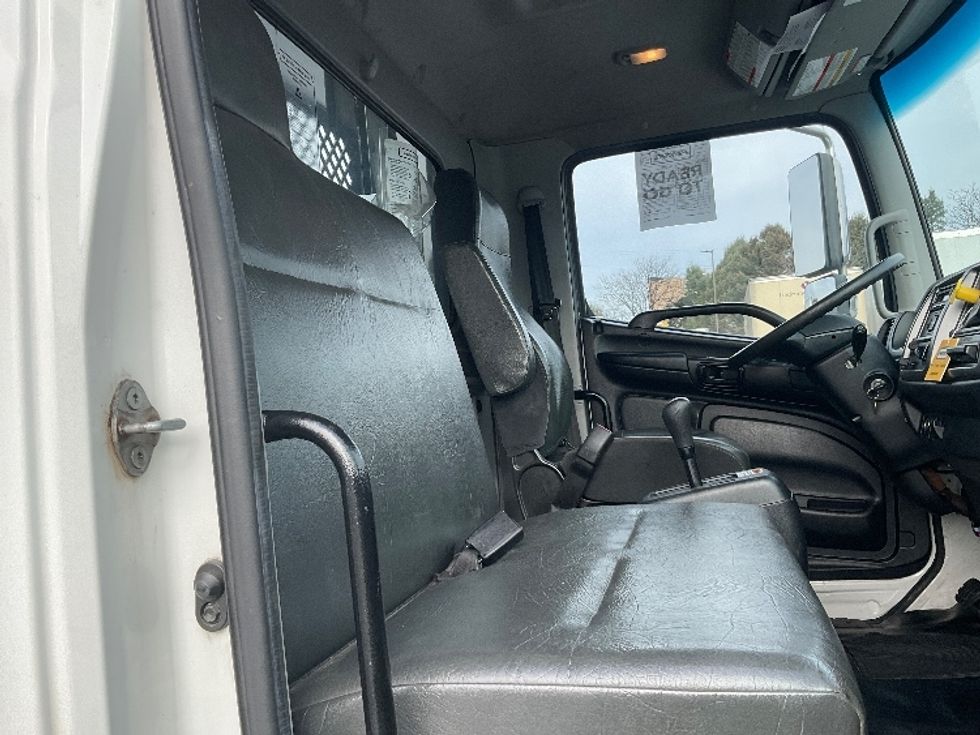 Flatbed Truck-Light and Medium Duty Trucks-Hino-2020-338-Lancaster-PA-146,436\n\t\tmiles-$ 47,000 - Image 22