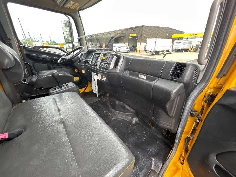 Flatbed Truck-Light and Medium Duty Trucks-Hino-2020-338-Lowell-AR-203,875\n\t\tmiles-$ 32,000 - Image 21