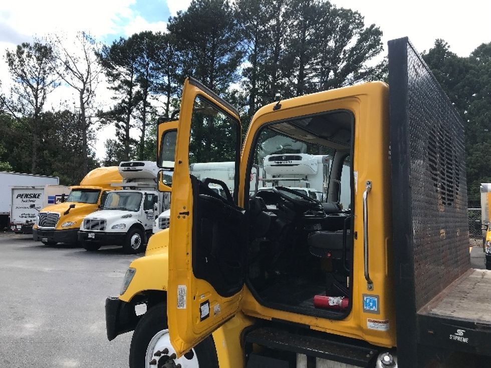 Flatbed Truck-Light and Medium Duty Trucks-Hino-2020-338-Norcross-GA-177,728\n\t\tmiles-$ 49,000 - Image 14