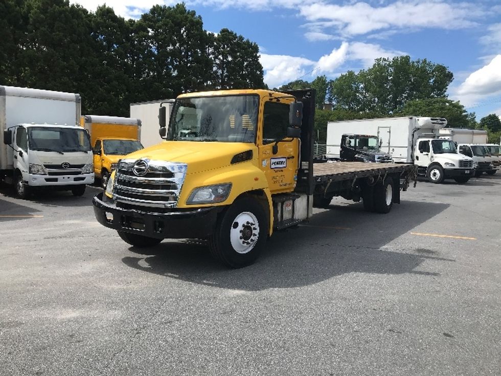 Flatbed Truck-Light and Medium Duty Trucks-Hino-2020-338-Norcross-GA-177,728\n\t\tmiles-$ 49,000 - Image 3