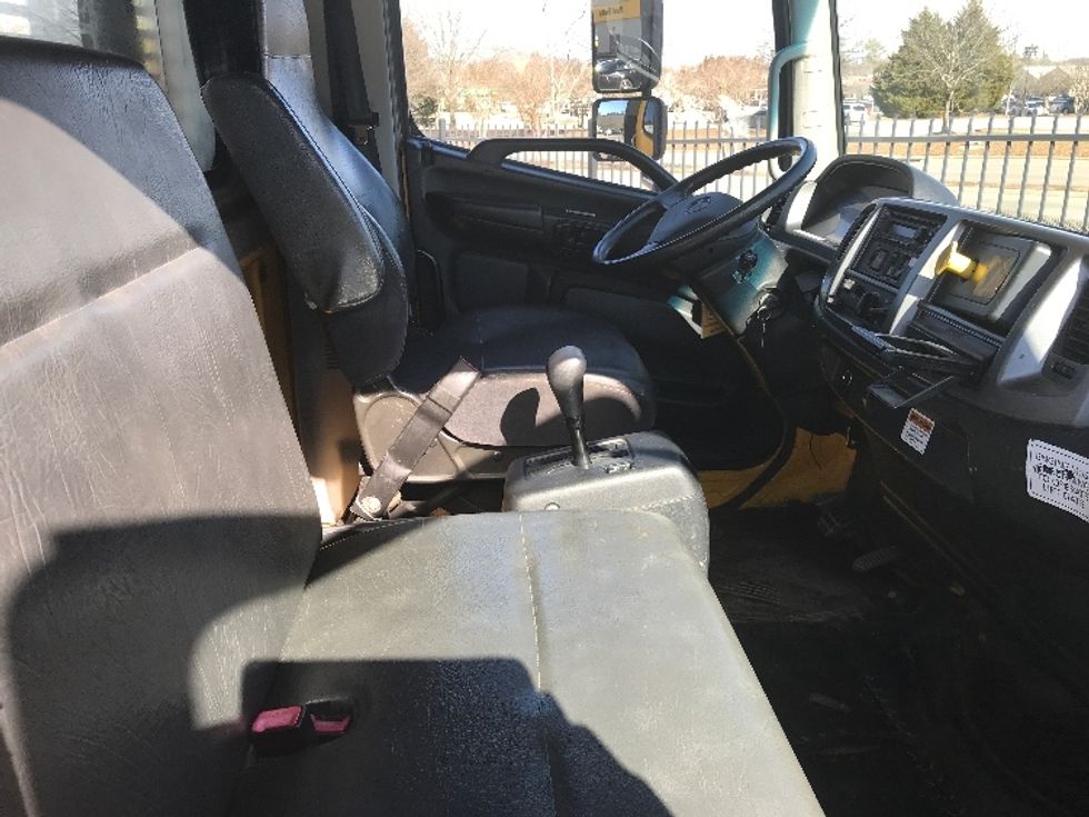 Flatbed Truck-Light and Medium Duty Trucks-Hino-2020-338-Norfolk-VA-192,073\n\t\tmiles-$ 45,000 - Image 20