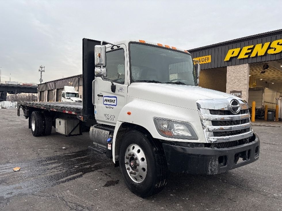 Flatbed Truck-Light and Medium Duty Trucks-Hino-2020-338-North Bergen-NJ-132,230\n\t\tmiles-$ 45,250 - Image 1