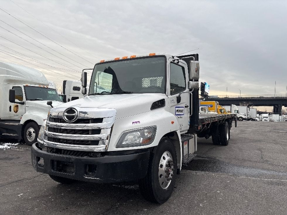 Flatbed Truck-Light and Medium Duty Trucks-Hino-2020-338-North Bergen-NJ-132,230\n\t\tmiles-$ 45,250 - Image 3