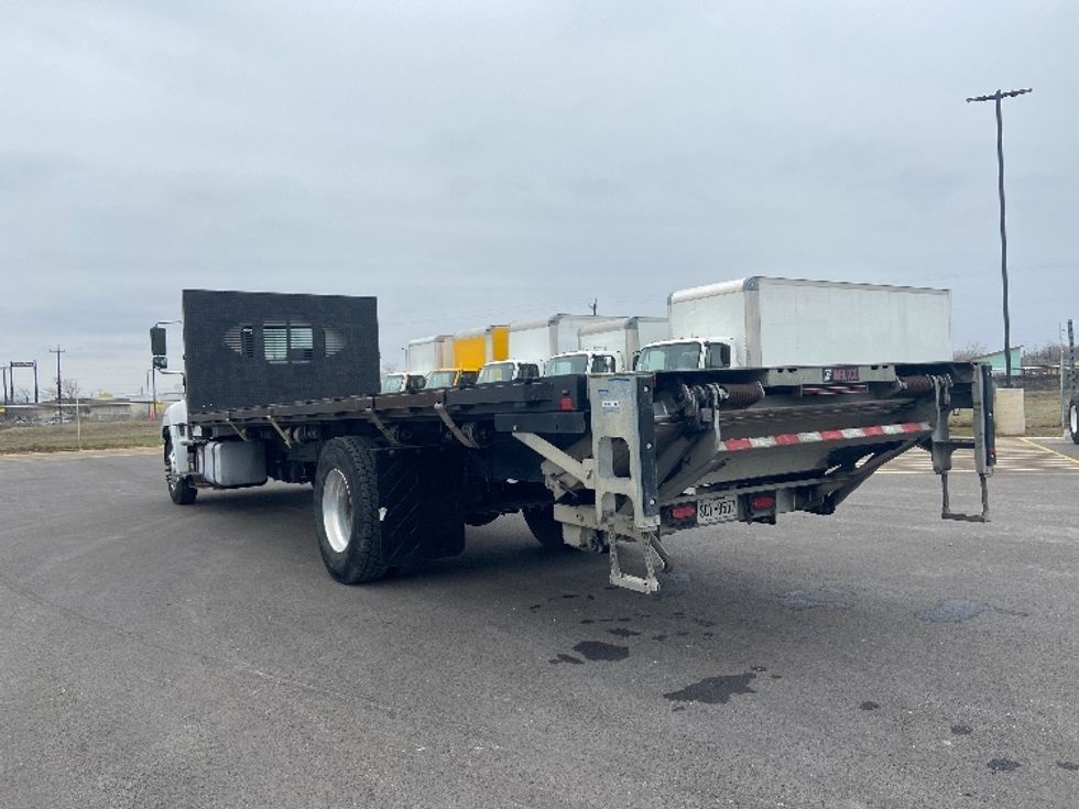 Flatbed Truck-Light and Medium Duty Trucks-Hino-2020-338-San Antonio-TX-208,023\n\t\tmiles-$ 47,500 - Image 6