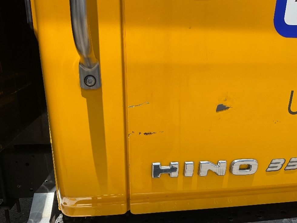Flatbed Truck-Light and Medium Duty Trucks-Hino-2020-338-Tampa-FL-139,774\n\t\tmiles-$ 46,500 - Image 28