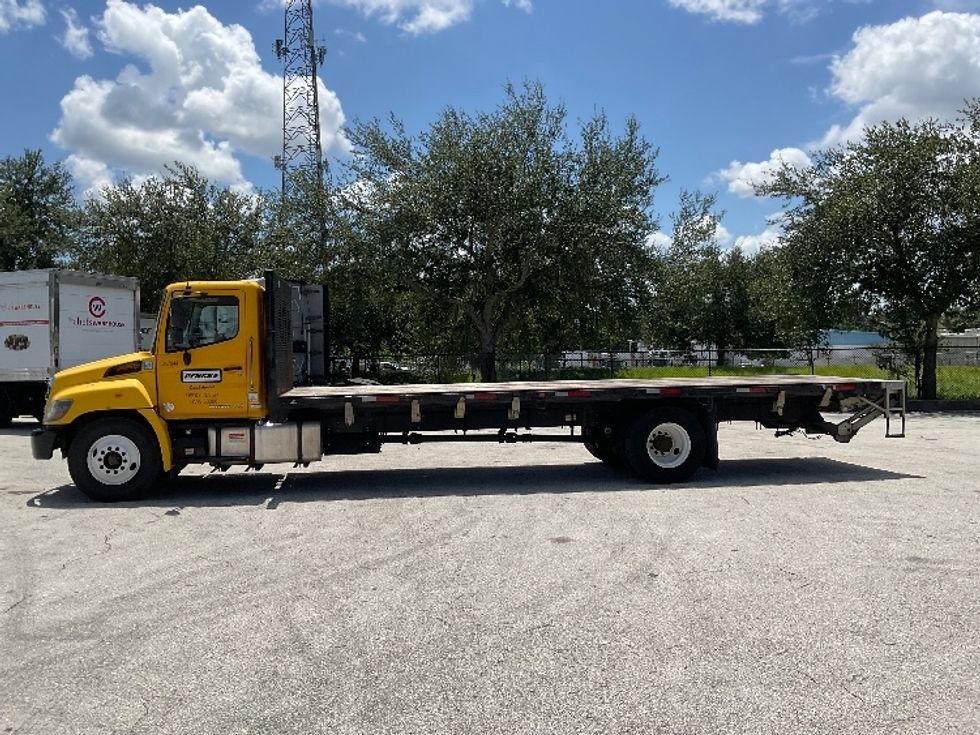 Flatbed Truck-Light and Medium Duty Trucks-Hino-2020-338-Tampa-FL-139,774\n\t\tmiles-$ 46,500 - Image 4