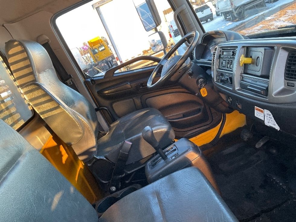 Flatbed Truck-Light and Medium Duty Trucks-Hino-2020-338-Traverse City-MI-114,189\n\t\tmiles-$ 50,250 - Image 22