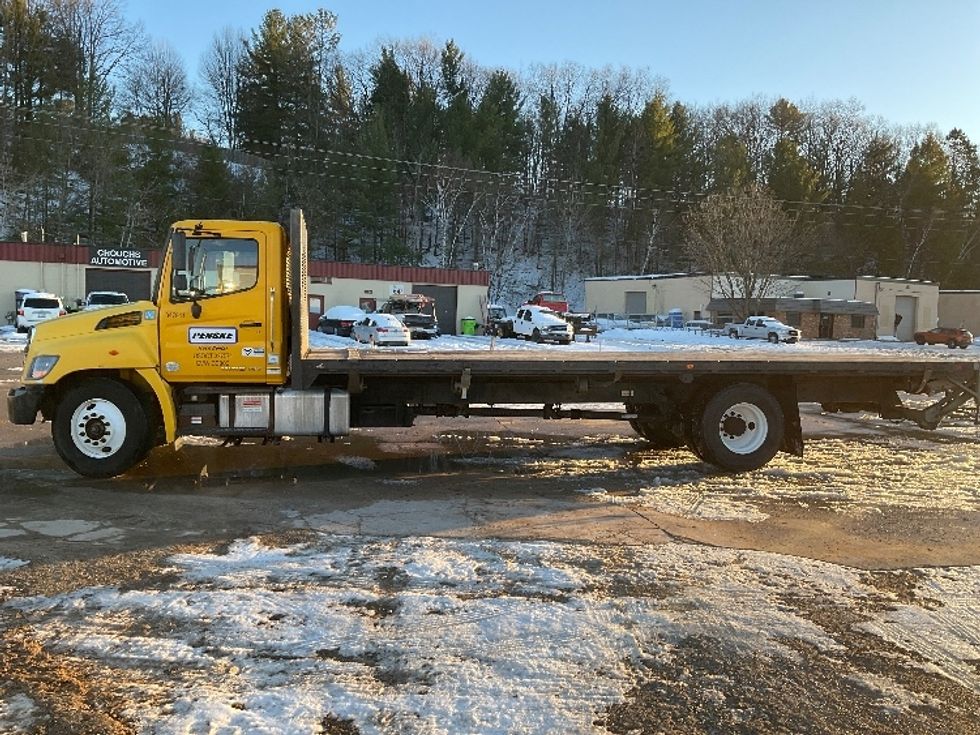 Flatbed Truck-Light and Medium Duty Trucks-Hino-2020-338-Traverse City-MI-114,189\n\t\tmiles-$ 50,250 - Image 4