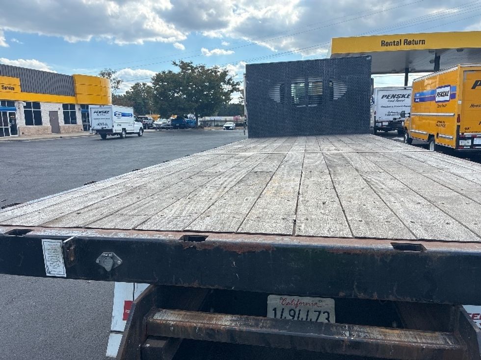 Flatbed Truck-Light and Medium Duty Trucks-Hino-2023-L6-Greenville-SC-112,240\n\t\tmiles-$ 80,750 - Image 11