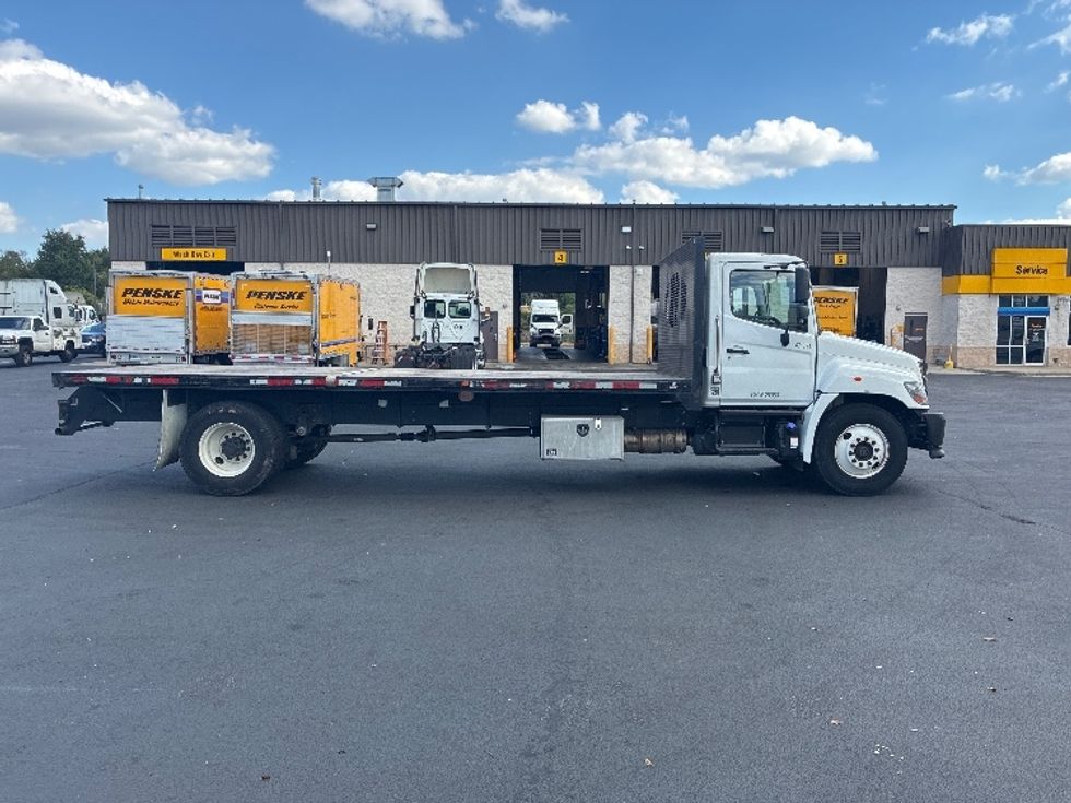 Flatbed Truck-Light and Medium Duty Trucks-Hino-2023-L6-Greenville-SC-112,240\n\t\tmiles-$ 80,750 - Image 15