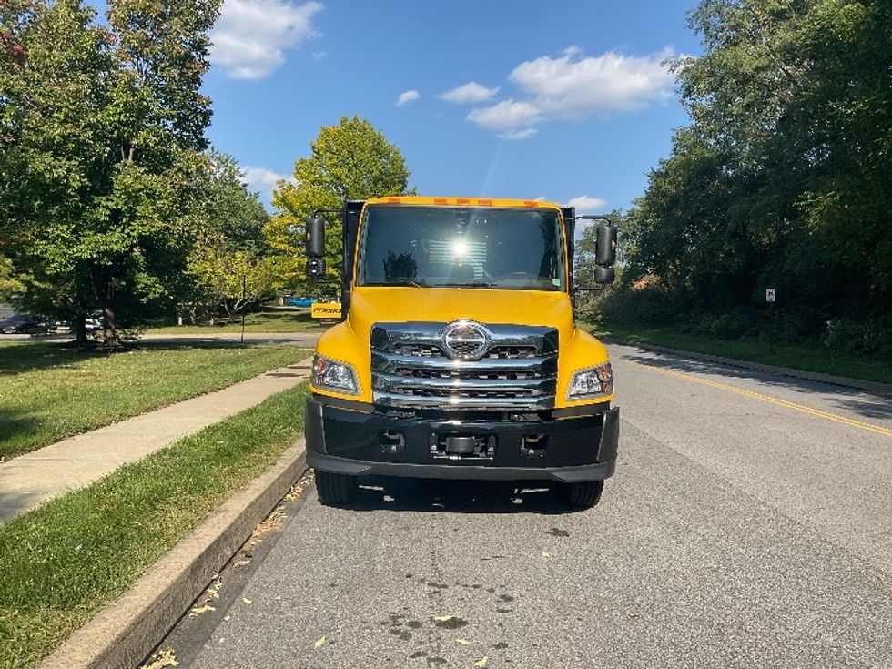 Flatbed Truck-Light and Medium Duty Trucks-Hino-2023-L6-King Of Prussia-PA-36,617\n\t\tmiles-$ 82,000 - Image 2