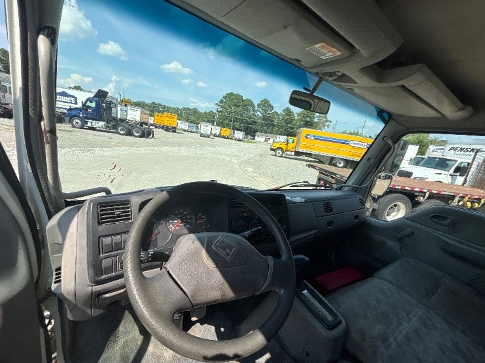 Flatbed Truck-Light and Medium Duty Trucks-International-2006-CF600-Fayetteville-NC-151,478\n\t\tmiles-$ 8,000 - Image 18