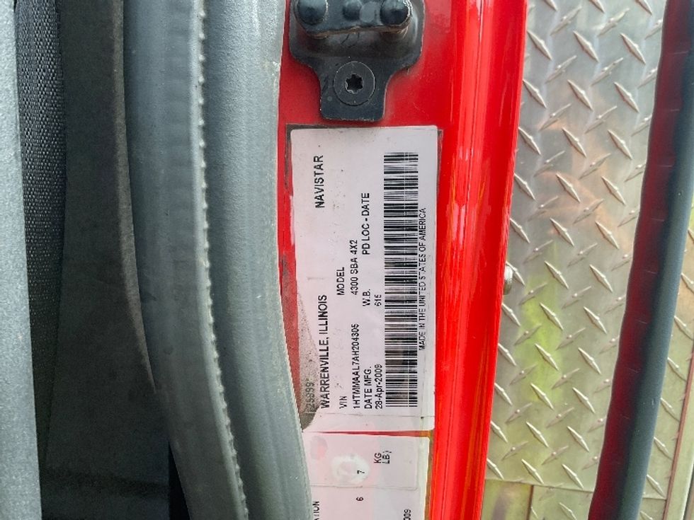 Flatbed Truck-Light and Medium Duty Trucks-International-2010-4300-Milwaukee-WI-473,182\n\t\tmiles-$ 7,500 - Image 23