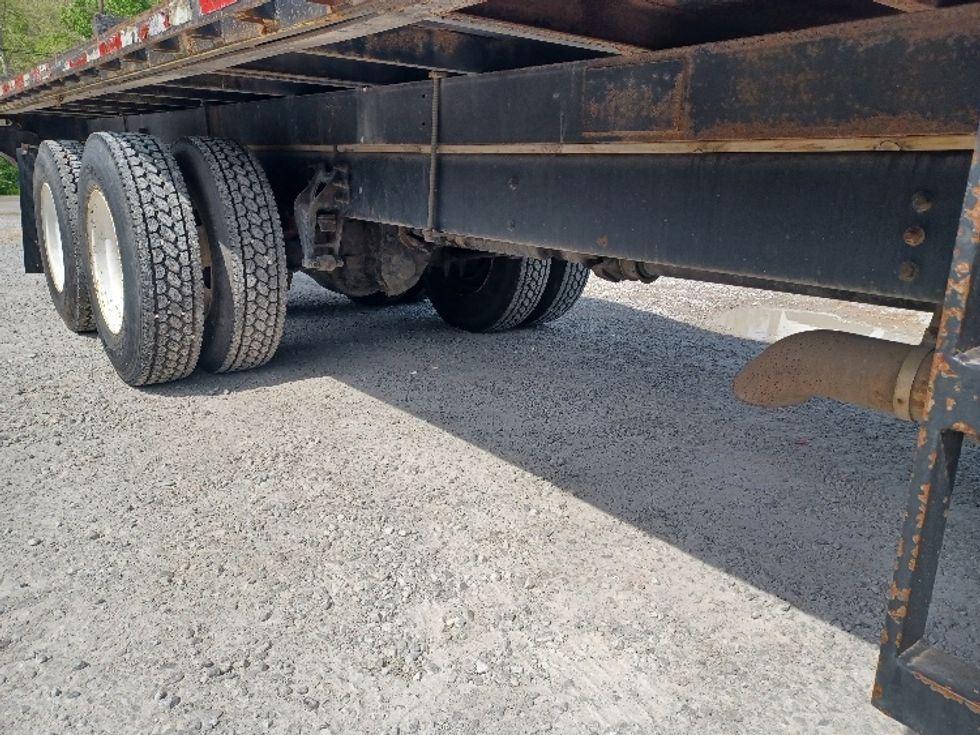 Flatbed Truck-Light and Medium Duty Trucks-International-2012-4400-Huntington-WV-228,012\n\t\tmiles-$ 24,000 - Image 14