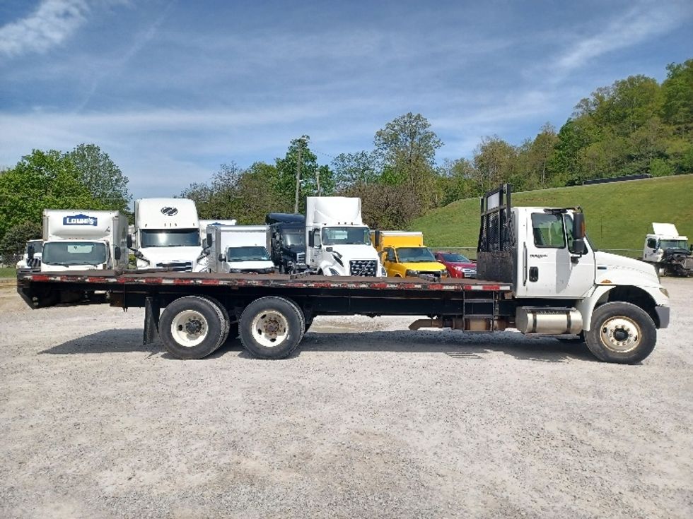 Flatbed Truck-Light and Medium Duty Trucks-International-2012-4400-Huntington-WV-228,012\n\t\tmiles-$ 24,000 - Image 15