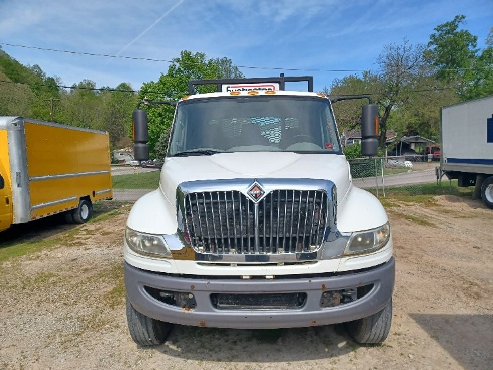 Flatbed Truck-Light and Medium Duty Trucks-International-2012-4400-Huntington-WV-228,012\n\t\tmiles-$ 24,000 - Image 2