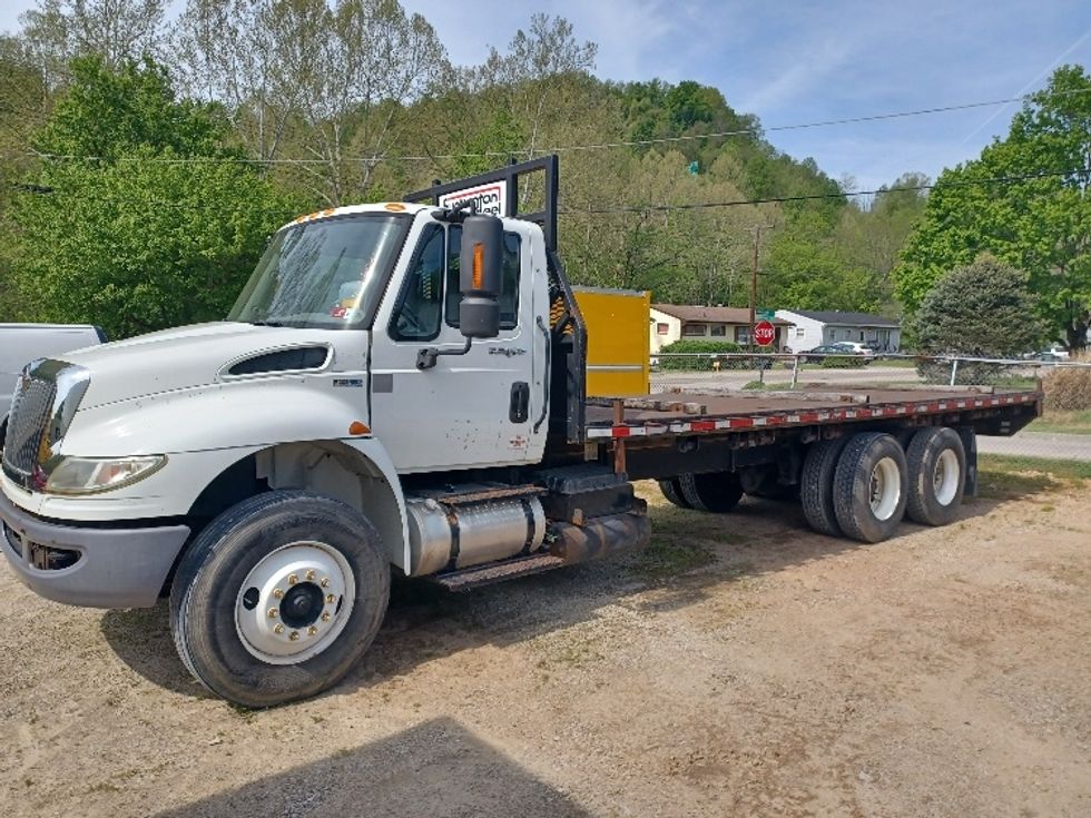 Flatbed Truck-Light and Medium Duty Trucks-International-2012-4400-Huntington-WV-228,012\n\t\tmiles-$ 24,000 - Image 3