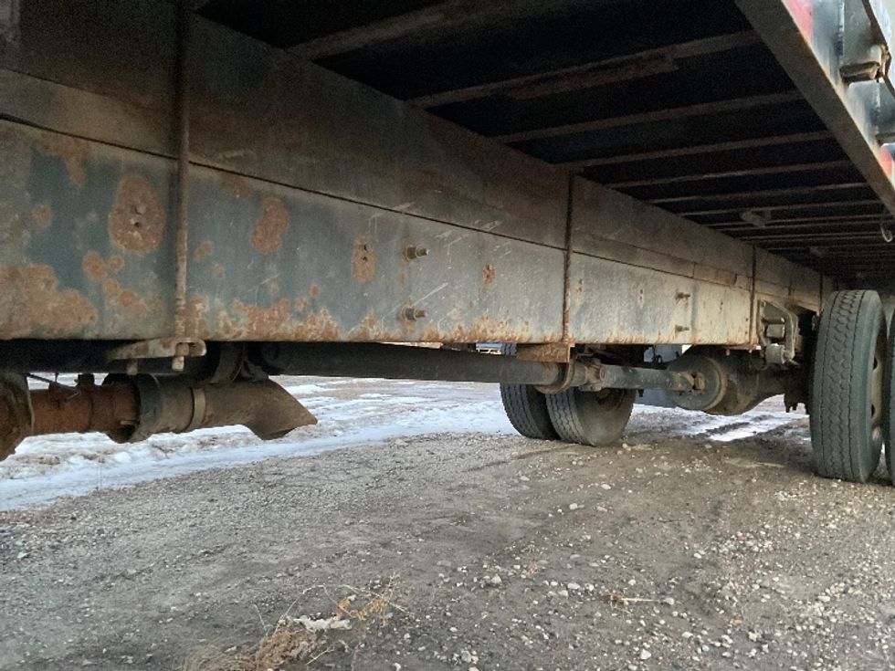 Flatbed Truck-Light and Medium Duty Trucks-International-2013-4300-Warren-MI-218,173\n\t\tmiles-$ 12,000 - Image 5