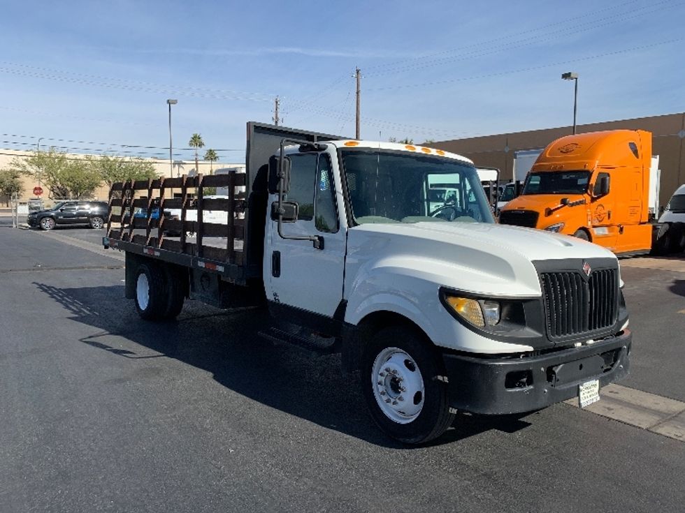 Flatbed Truck-Light and Medium Duty Trucks-International-2016-TERASTAR-Las Vegas-NV-109,929\n\t\tmiles-$ 36,000 - Image 1