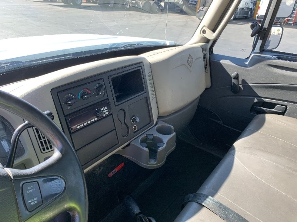 Flatbed Truck-Light and Medium Duty Trucks-International-2016-TERASTAR-Las Vegas-NV-109,929\n\t\tmiles-$ 36,000 - Image 19