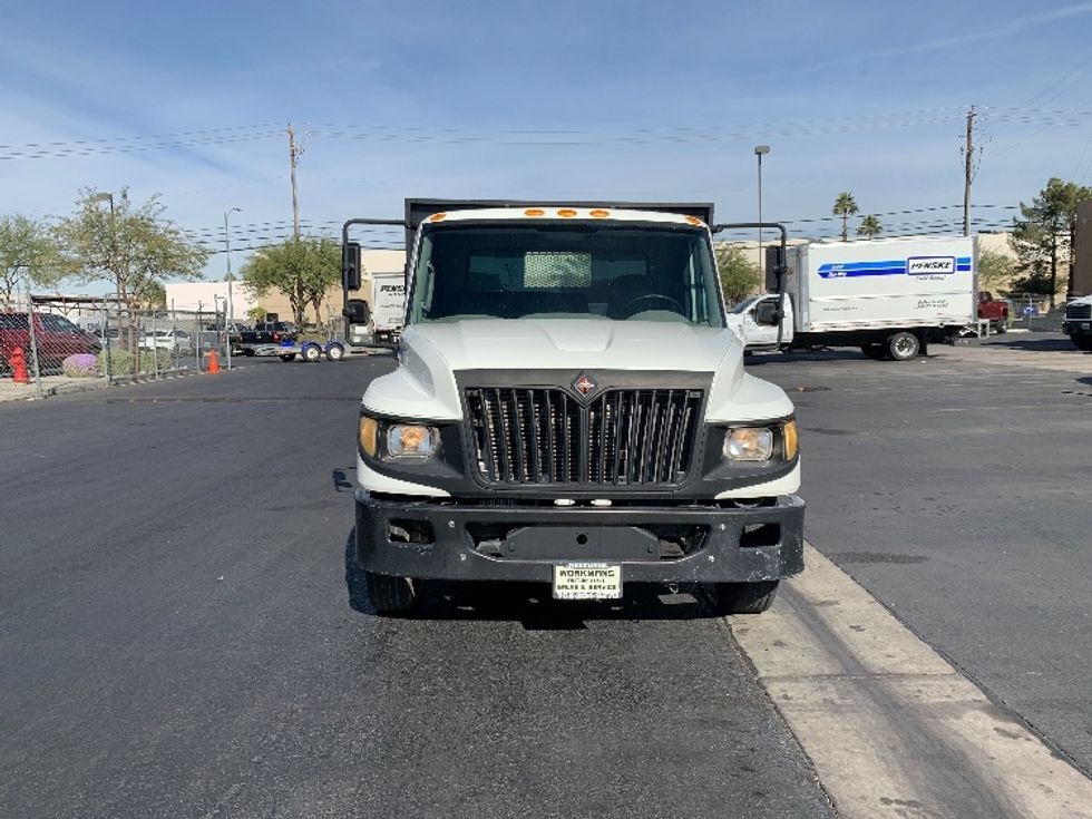 Flatbed Truck-Light and Medium Duty Trucks-International-2016-TERASTAR-Las Vegas-NV-109,929\n\t\tmiles-$ 36,000 - Image 2