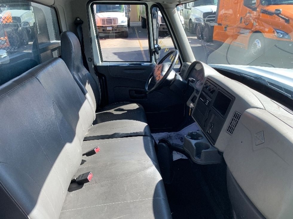 Flatbed Truck-Light and Medium Duty Trucks-International-2016-TERASTAR-Las Vegas-NV-109,929\n\t\tmiles-$ 36,000 - Image 22