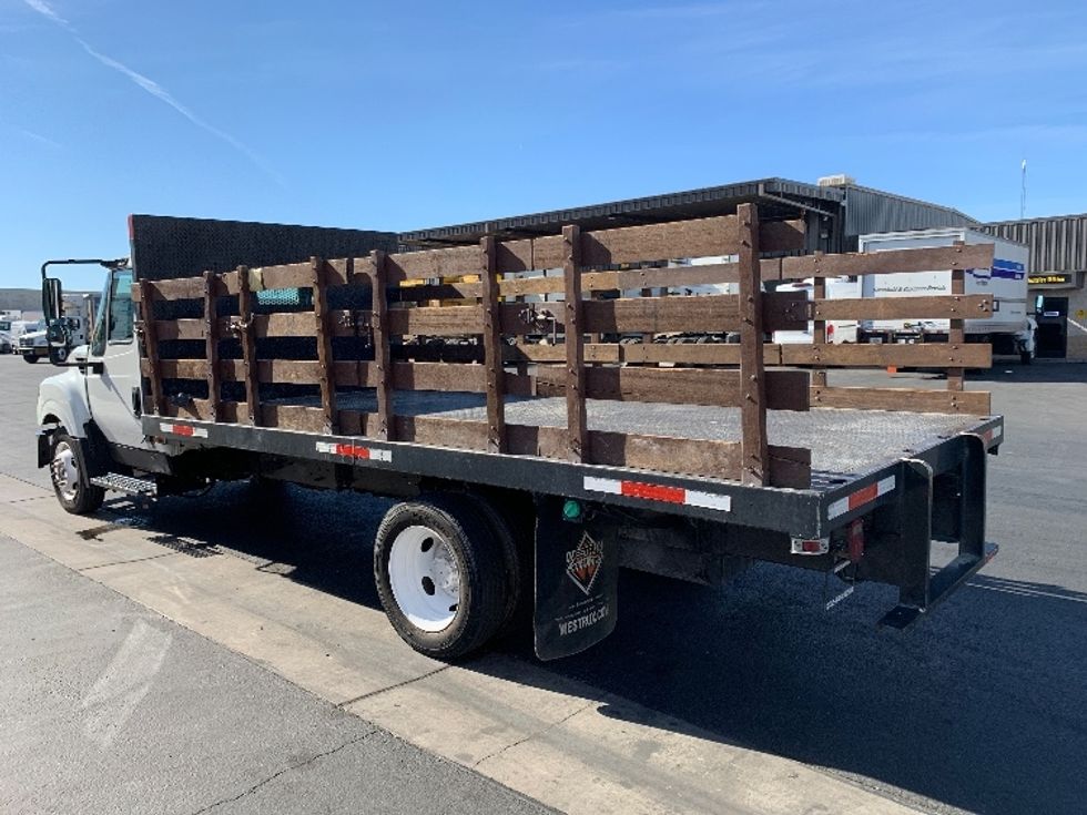 Flatbed Truck-Light and Medium Duty Trucks-International-2016-TERASTAR-Las Vegas-NV-109,929\n\t\tmiles-$ 36,000 - Image 6