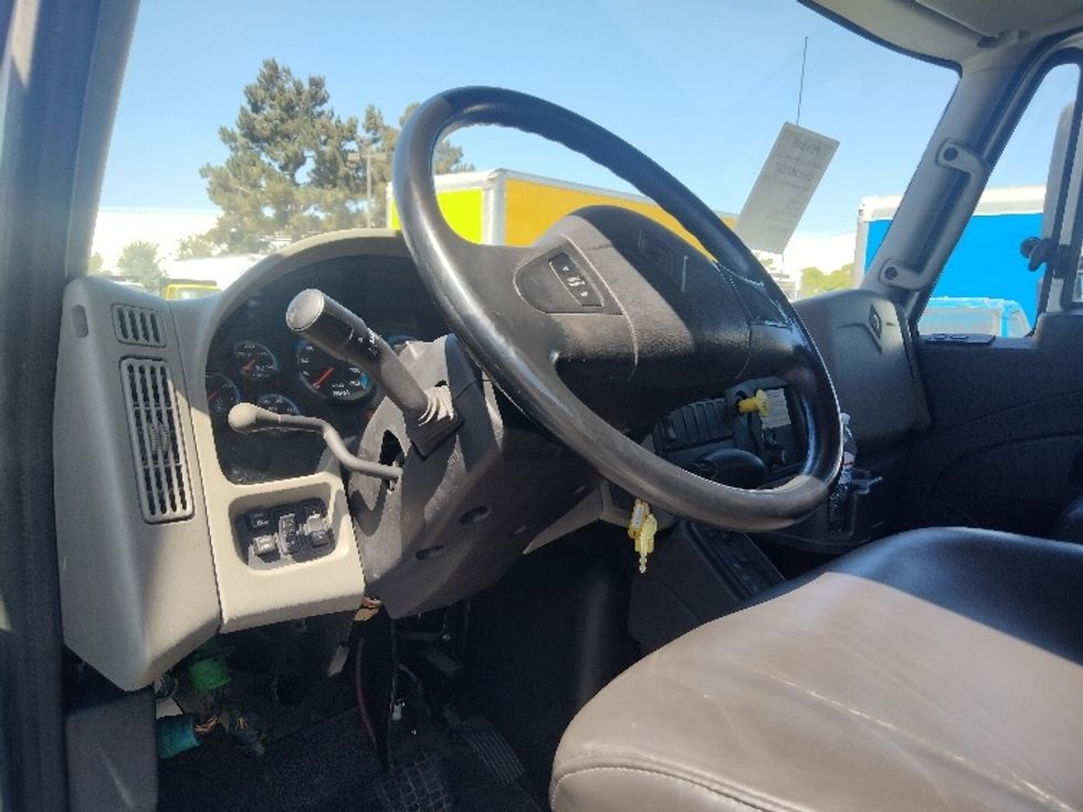 Flatbed Truck-Light and Medium Duty Trucks-International-2017-4300-Torrance-CA-239,051\n\t\tmiles-$ 25,250 - Image 15