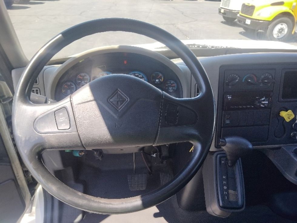 Flatbed Truck-Light and Medium Duty Trucks-International-2017-4300-Torrance-CA-239,051\n\t\tmiles-$ 25,250 - Image 16