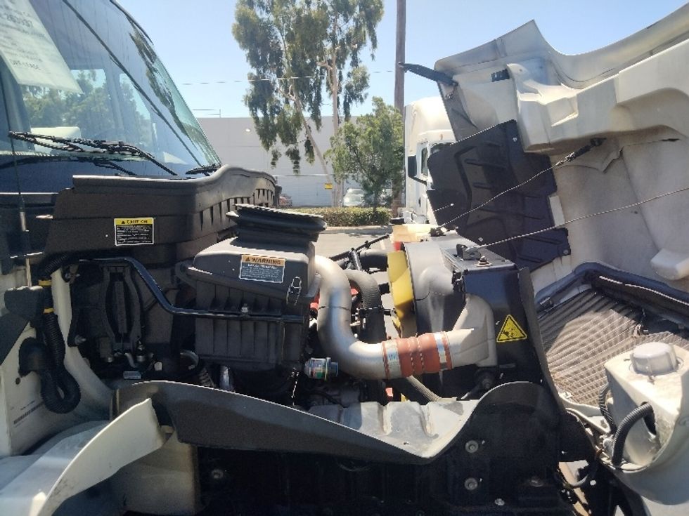 Flatbed Truck-Light and Medium Duty Trucks-International-2017-4300-Torrance-CA-239,051\n\t\tmiles-$ 25,250 - Image 21
