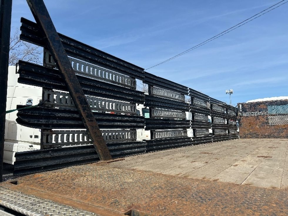 Flatbed Truck-Light and Medium Duty Trucks-International-2017-4400-Sturtevant-WI-193,429\n\t\tmiles-$ 65,000 - Image 10