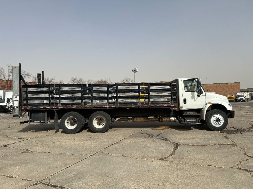Flatbed Truck-Light and Medium Duty Trucks-International-2017-4400-Sturtevant-WI-193,429\n\t\tmiles-$ 65,000 - Image 14