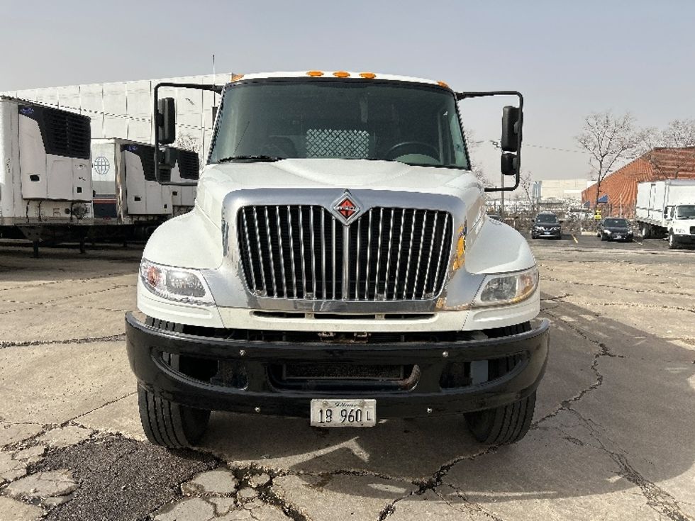 Flatbed Truck-Light and Medium Duty Trucks-International-2017-4400-Sturtevant-WI-193,429\n\t\tmiles-$ 65,000 - Image 2