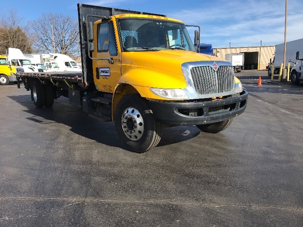Used Flatbed Trucks for Sale in PA Penske Used Trucks