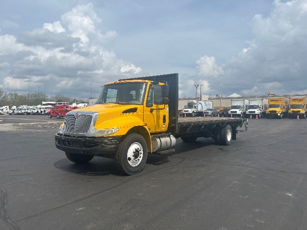 Flatbed Truck-Light and Medium Duty Trucks-International-2018-4300-Indianapolis-IN-249,483\n\t\tmiles-$ 31,750 - Image 3