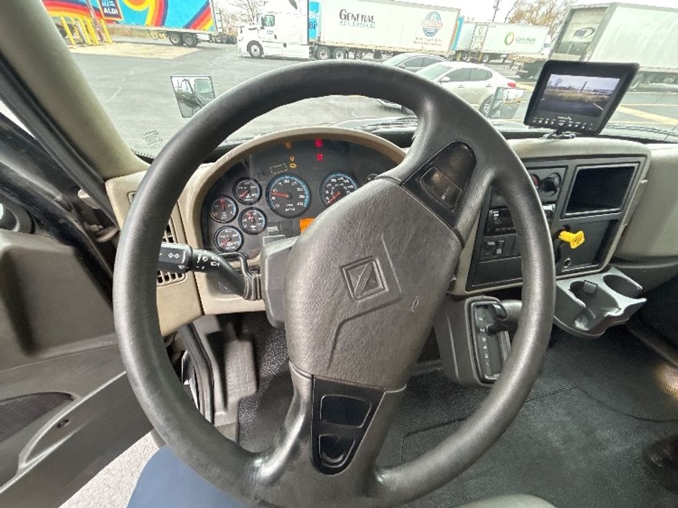 Flatbed Truck-Light and Medium Duty Trucks-International-2018-4300-Milwaukee-WI-209,380\n\t\tmiles-$ 41,250 - Image 13