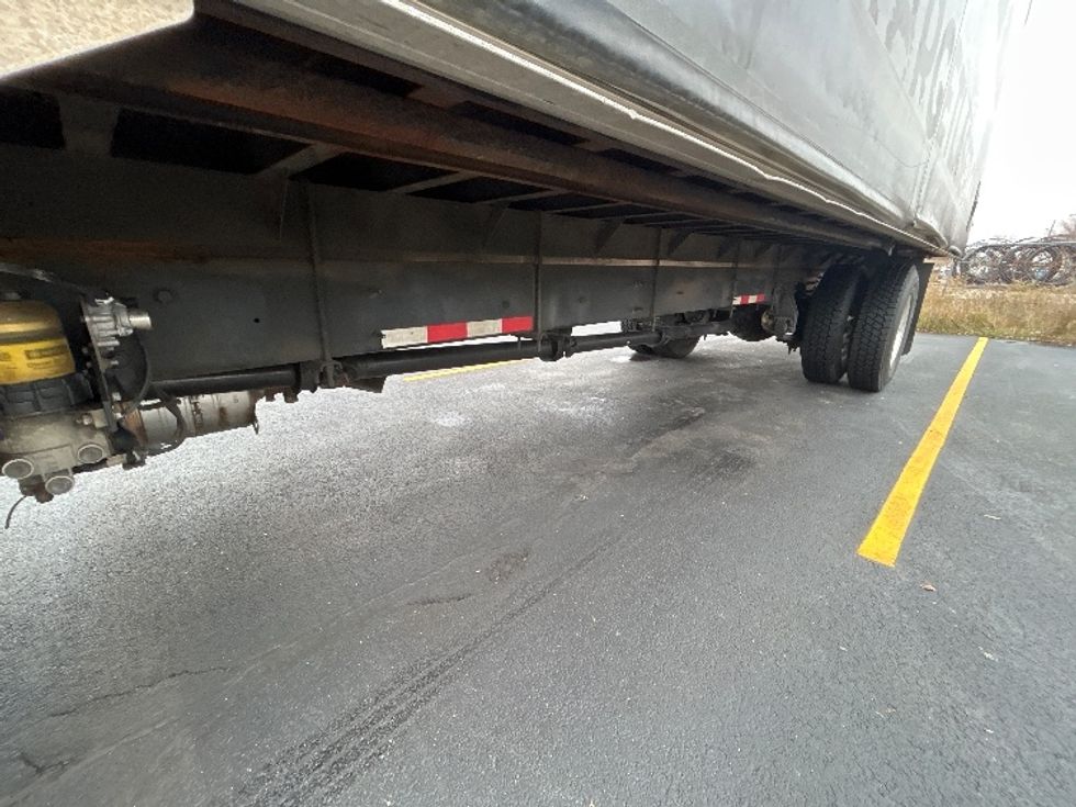 Flatbed Truck-Light and Medium Duty Trucks-International-2018-4300-Milwaukee-WI-209,380\n\t\tmiles-$ 41,250 - Image 5