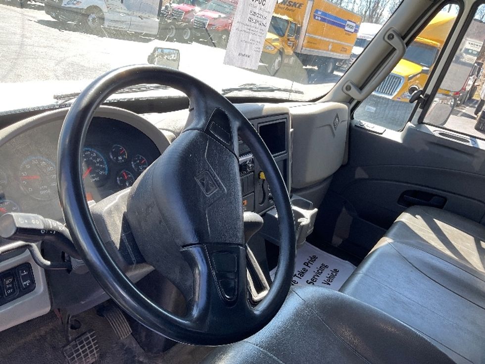 Flatbed Truck-Light and Medium Duty Trucks-International-2018-4300-Mount Pleasant-PA-216,253\n\t\tmiles-$ 39,750 - Image 15