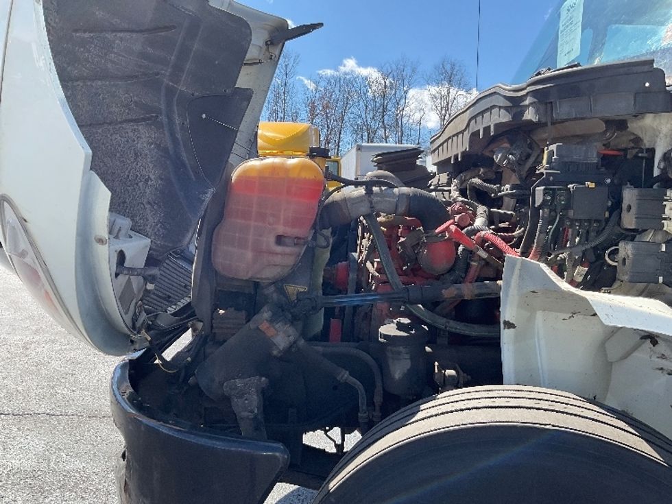 Flatbed Truck-Light and Medium Duty Trucks-International-2018-4300-Mount Pleasant-PA-216,253\n\t\tmiles-$ 39,750 - Image 22