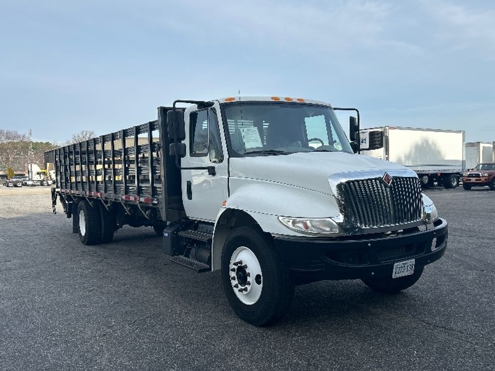 Flatbed Truck-Light and Medium Duty Trucks-International-2018-4300-Prince George-VA-30,448\n\t\tmiles-$ 55,000 - Image 1