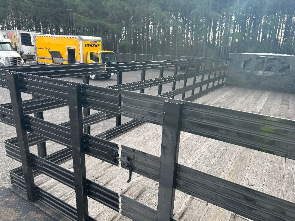 Flatbed Truck-Light and Medium Duty Trucks-International-2018-4300-Prince George-VA-30,448\n\t\tmiles-$ 55,000 - Image 11